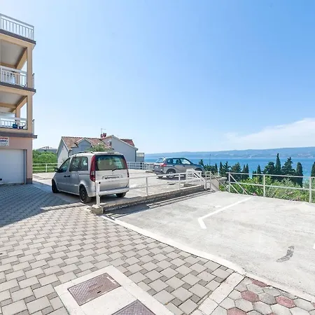 Apartment Tomislav