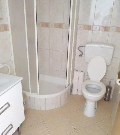 Tomislav Apartment Omis
